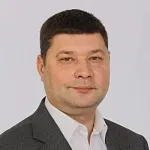  Александр Рахманов