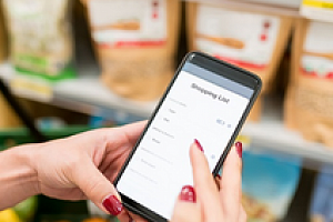 Сеть «ОЛОНИЯ» сократила упущенные продажи на 27% с сервисом «КОРУС | УПРАВЛЕНИЕ ЗАПАСАМИ»